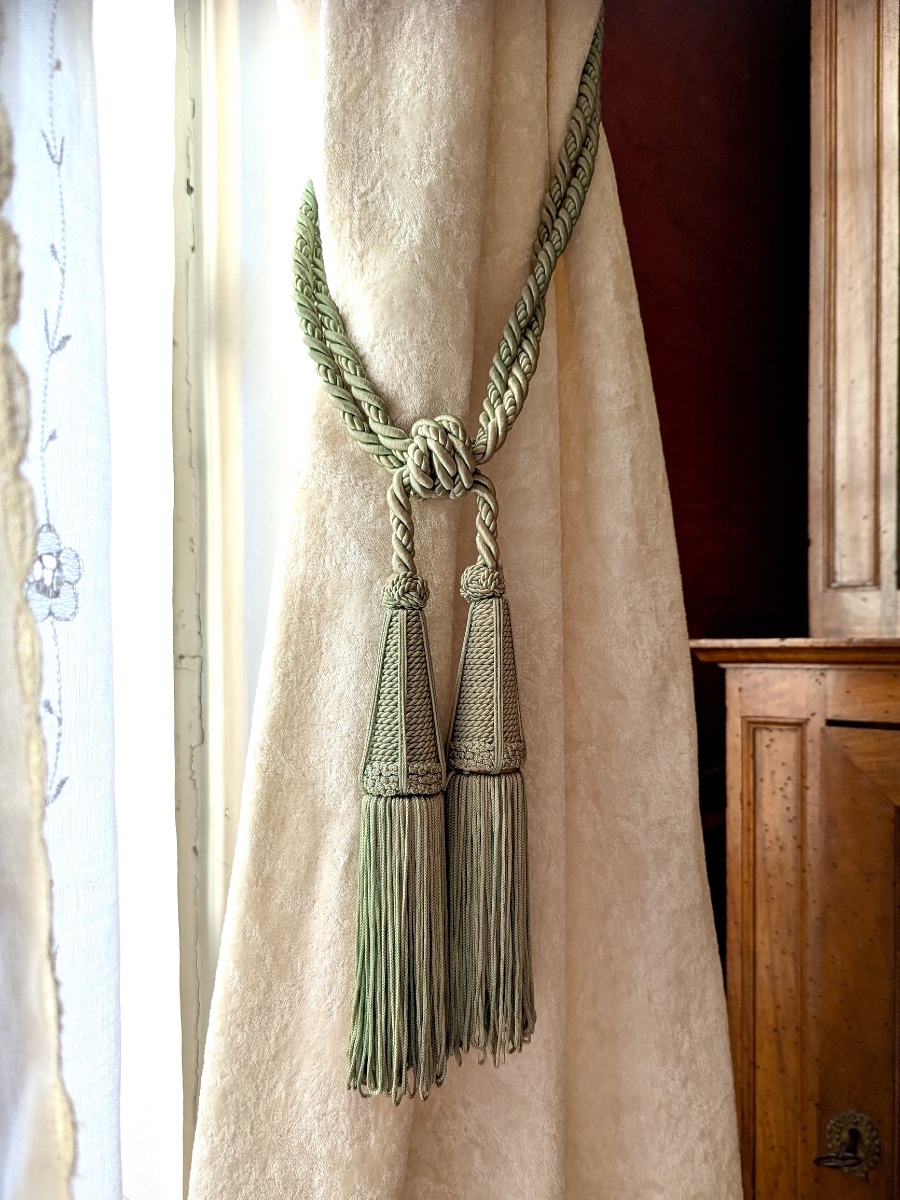 Pair Of Antique Tassels With French Hardware-photo-2