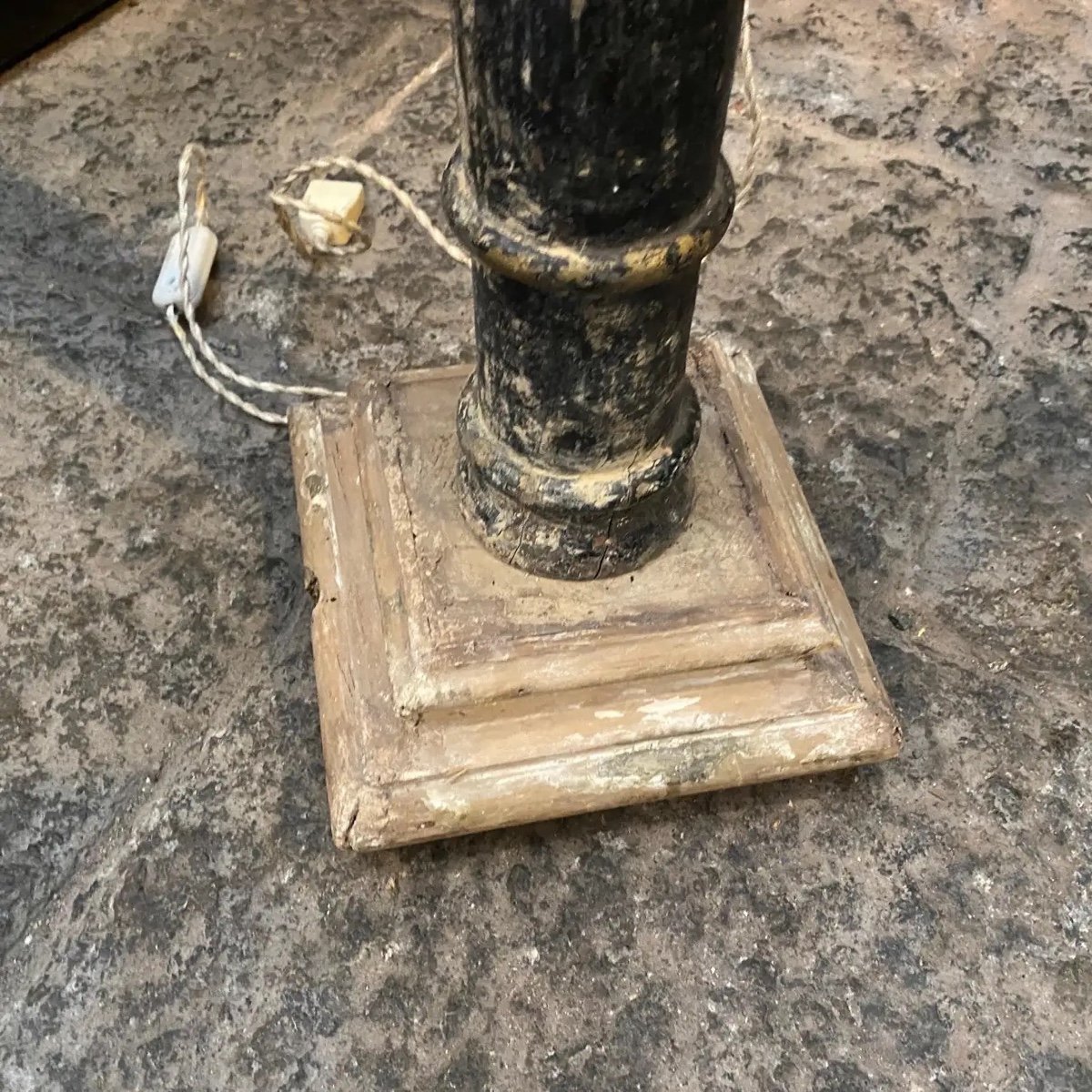 18th Century, Wood Sicilian Torchere Transformed Into Floor Lamp-photo-3