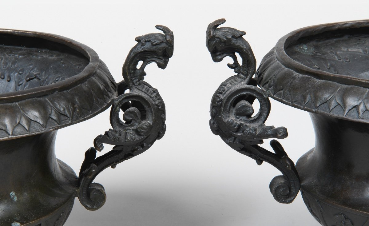 Paire De Vases En Bronze 