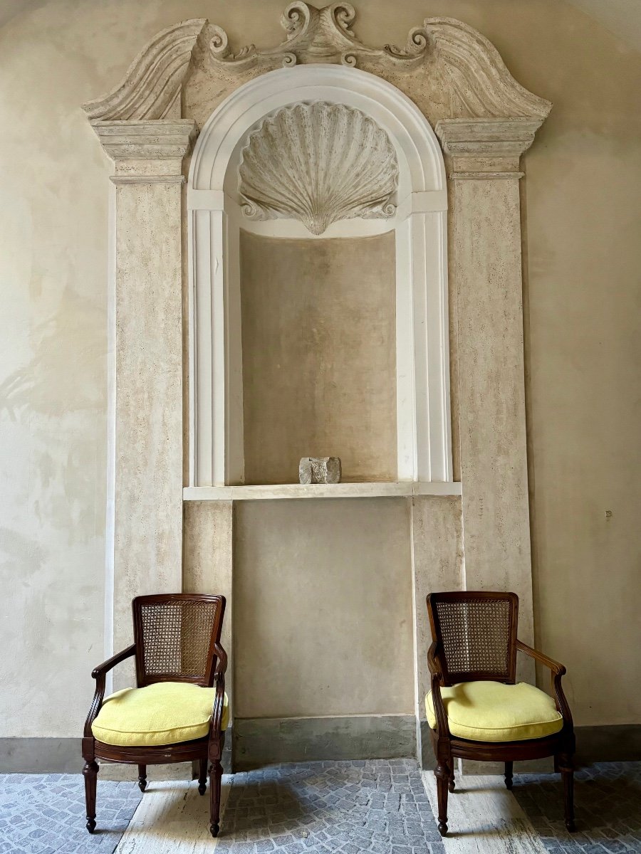 Paire De Fauteuils Louis XVI, Gênes, XVIIIe Siècle