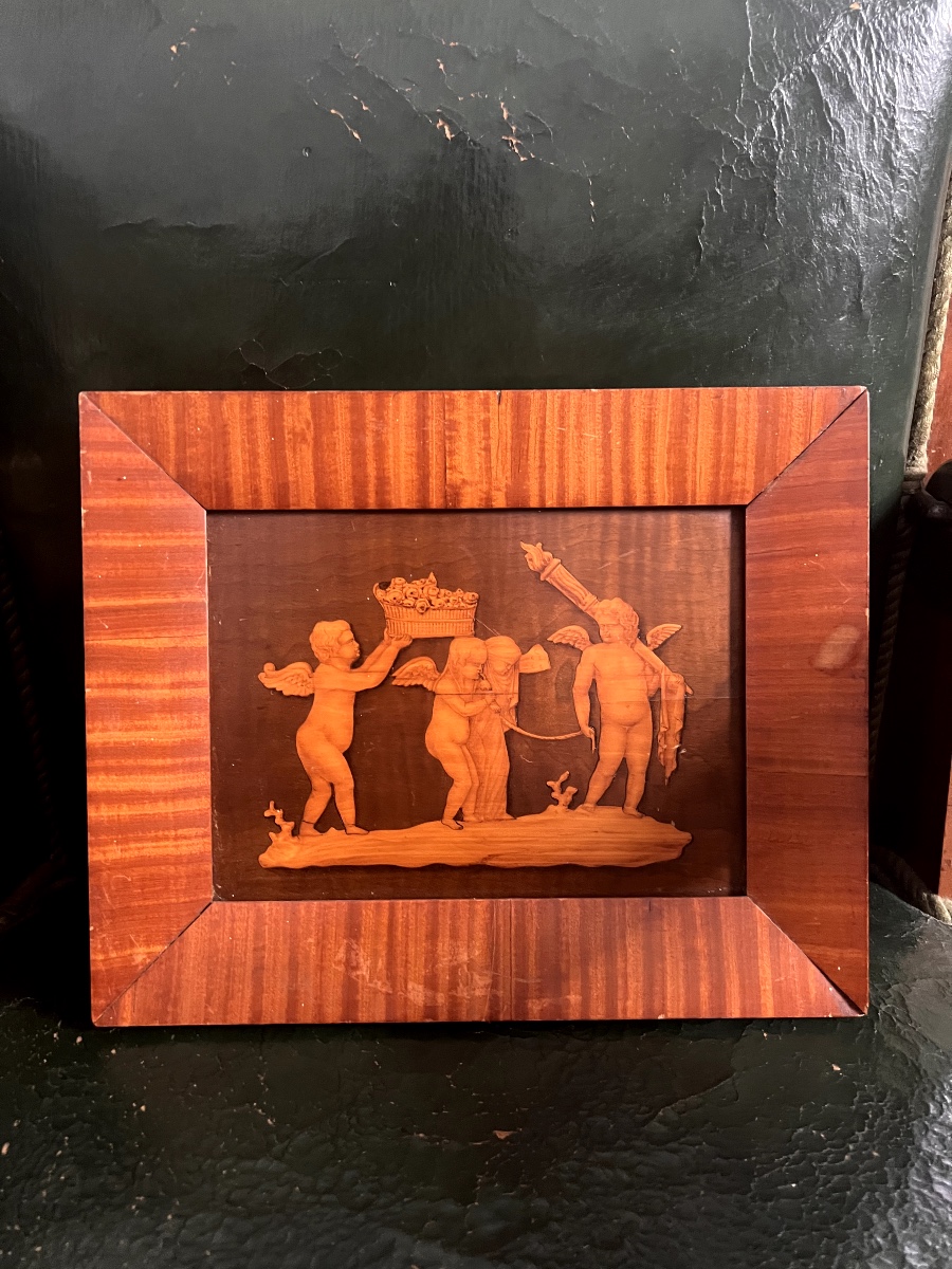 Incrustation En Bois Avec Figures De Putti-photo-2