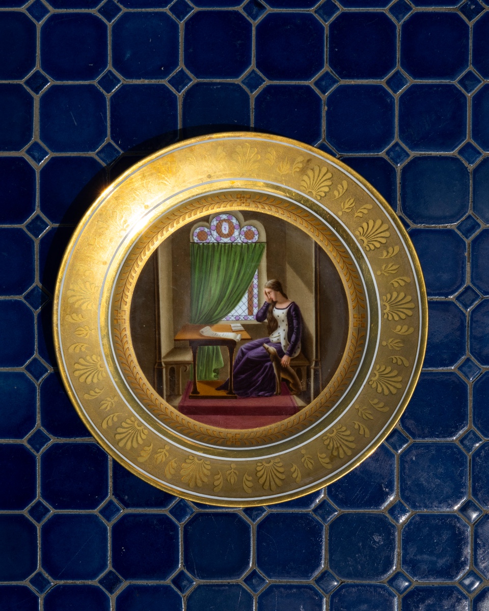 Maison Dagoty - Published By Honoré In Paris, Enameled And Gilded Porcelain Plates-photo-2