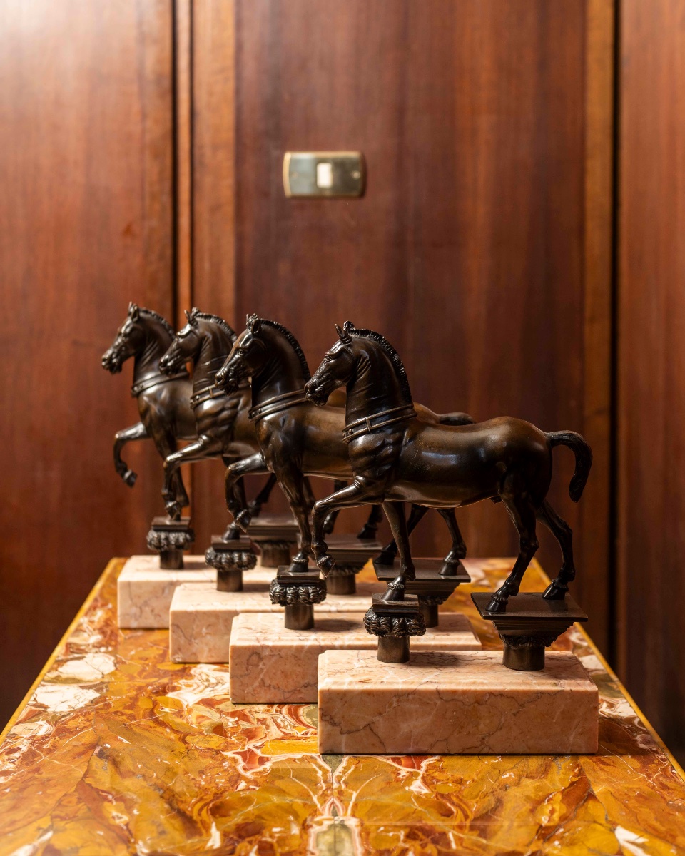Four Bronze Horses Of St. Mark In Venice-photo-2
