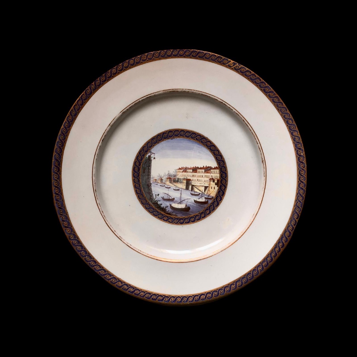 Groupe de six assiettes en porcelaine, Manufacture Ginori, en Douche, vers 1780.-photo-2