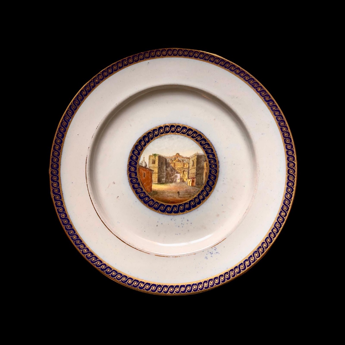 Groupe de six assiettes en porcelaine, Manufacture Ginori, en Douche, vers 1780.-photo-1