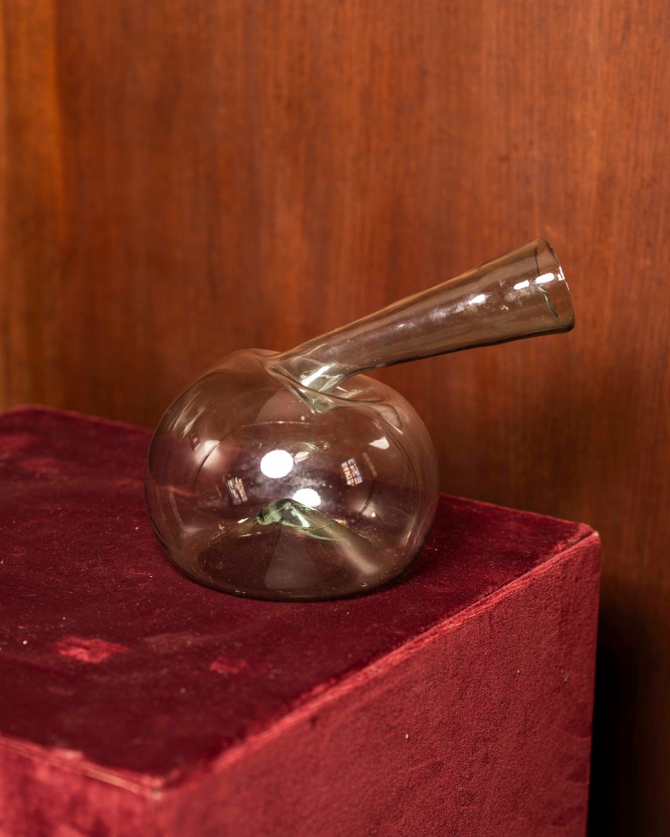 Perroquet en verre soufflé (urinoir), XVIIIe siècle