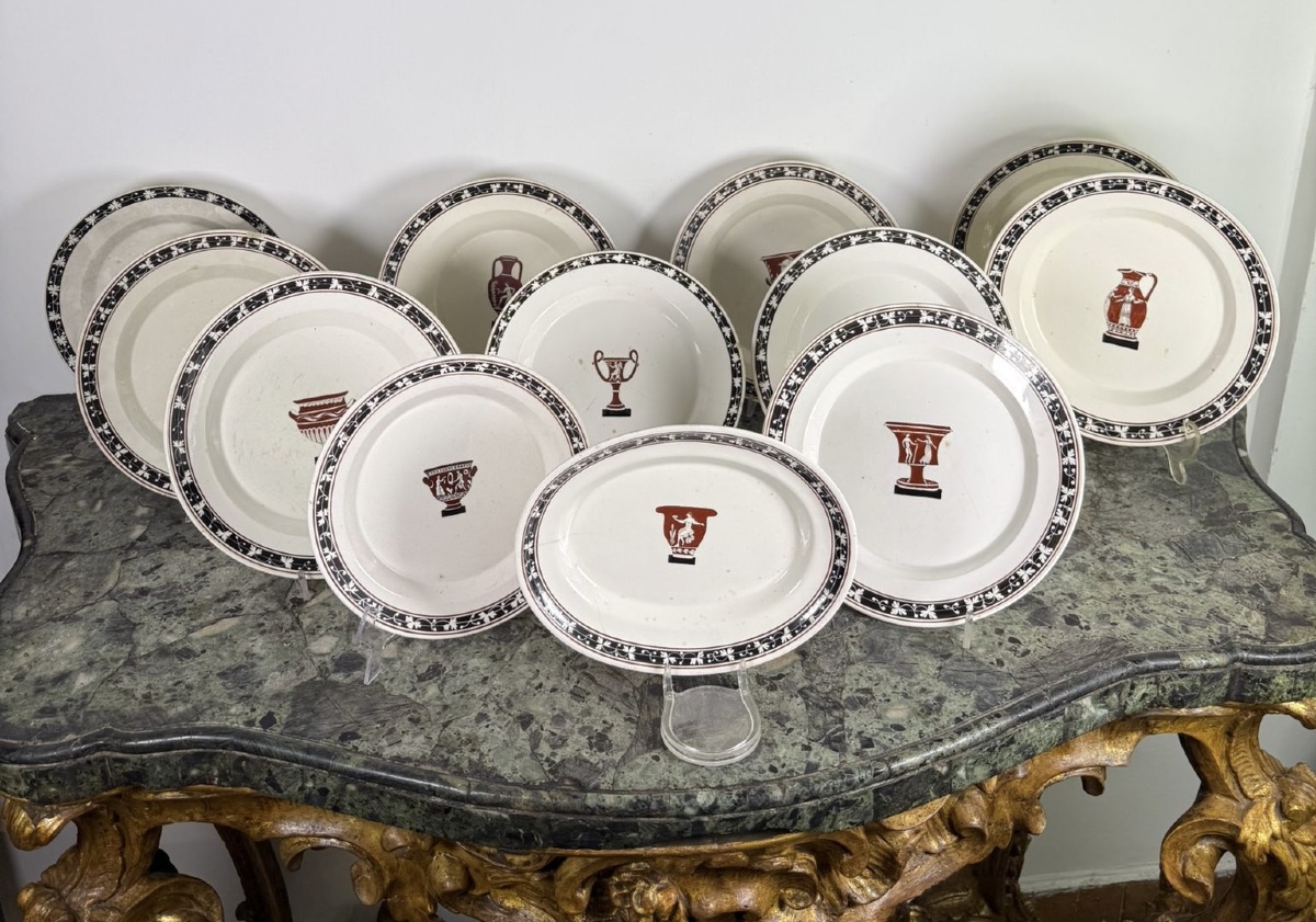A 13-piece Porcelain Dinner Service By Manifattura Giustiniani With Etruscan Decoration, Naples, 19th Century