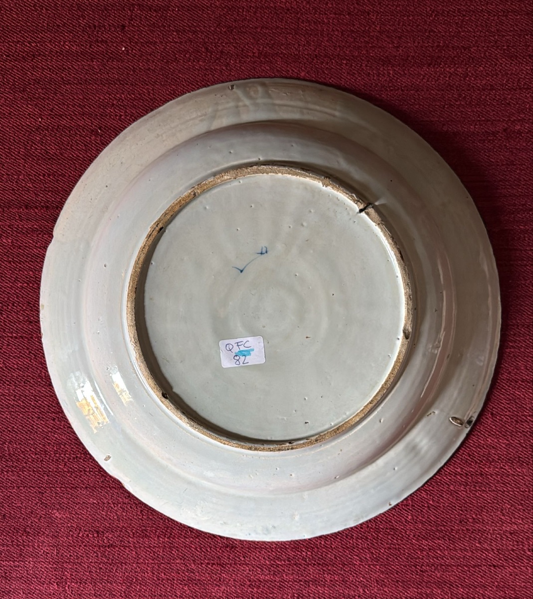 Pair Of 17th-century Delft-style Majolica Plates-photo-2