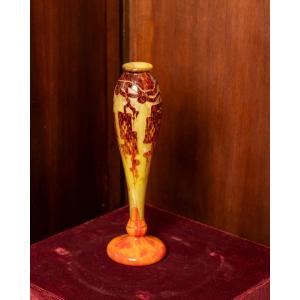 A Slender Vase From The Art Collection Of Master Glassmaker Charles Schneider, Dating From The 1920s