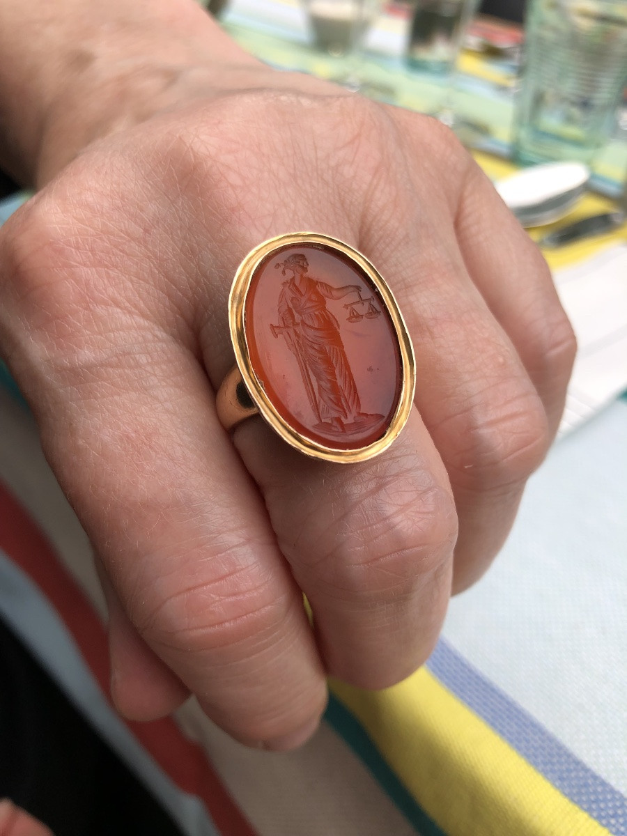 Justice Intaglio Gold Ring-photo-2