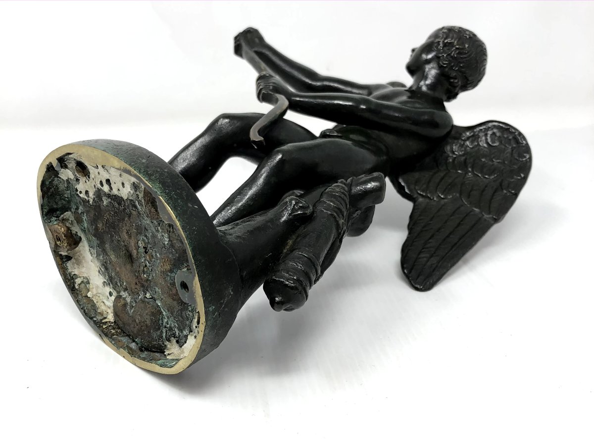 Cupidon Bandant son Arc-photo-3