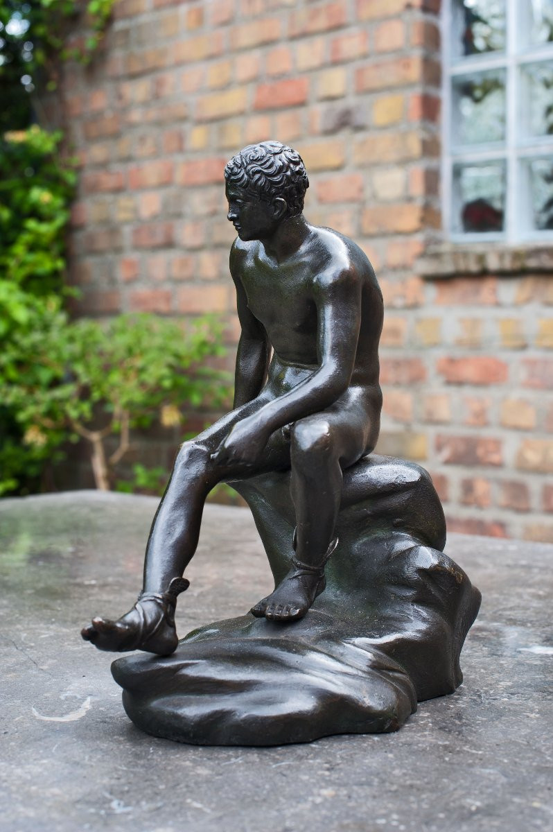 Bronze Seated Mercury -photo-3