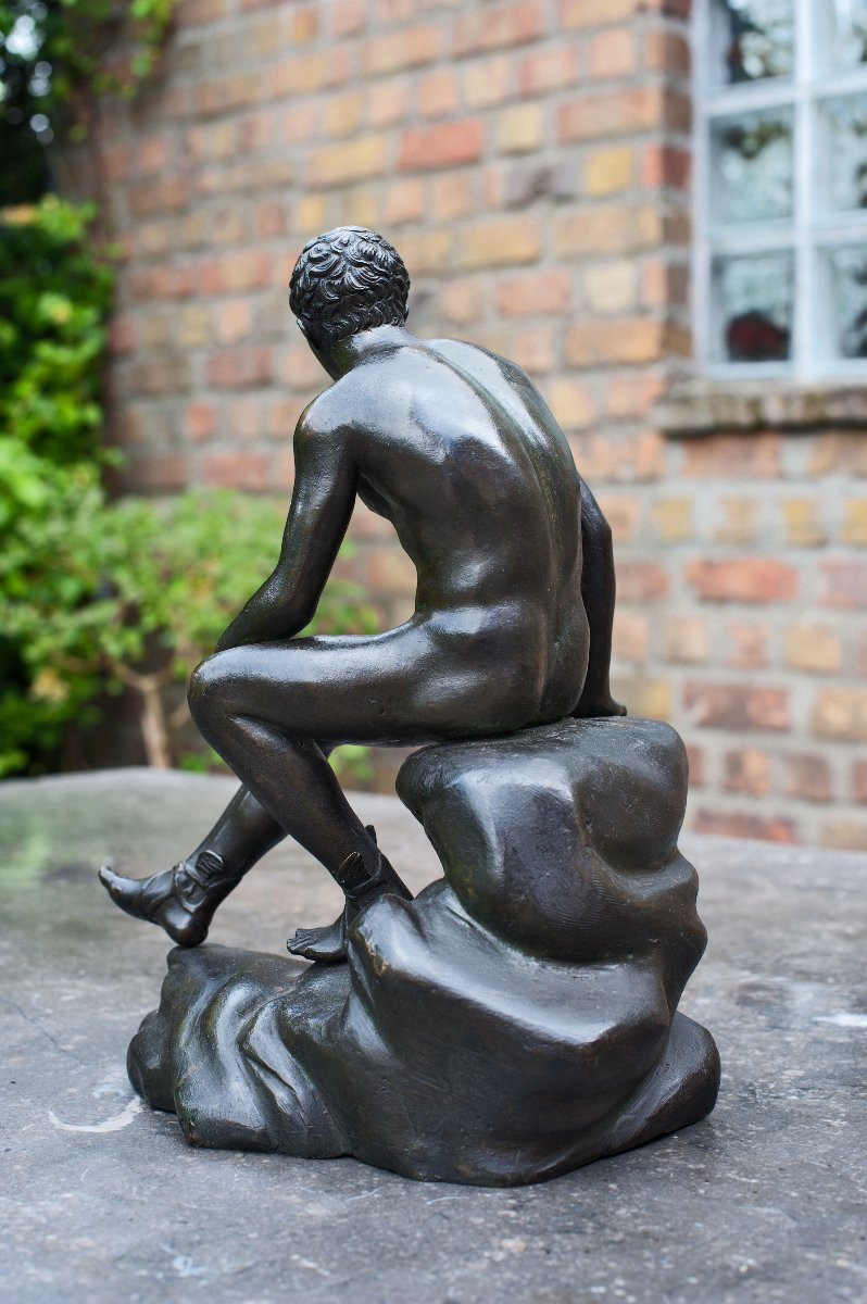 Bronze Seated Mercury -photo-1