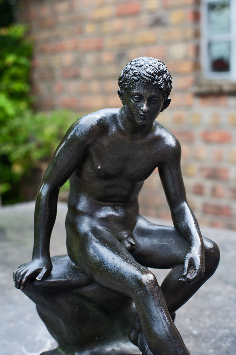 Bronze Seated Mercury -photo-5