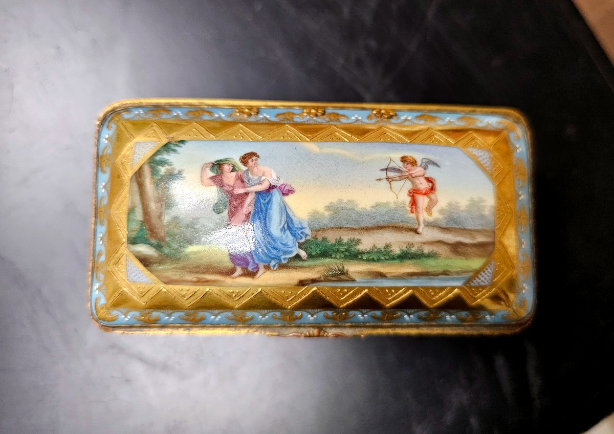 Tabatière de la Manufacture impériale de Vienne, première moitié du XIXe siècle