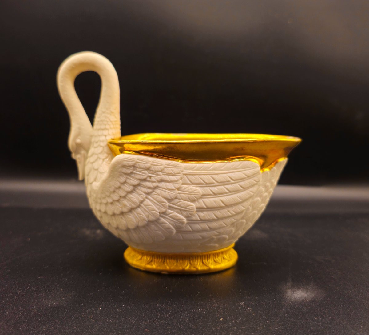 Dagoty Paris Swan-shaped Cup And Saucer-photo-2