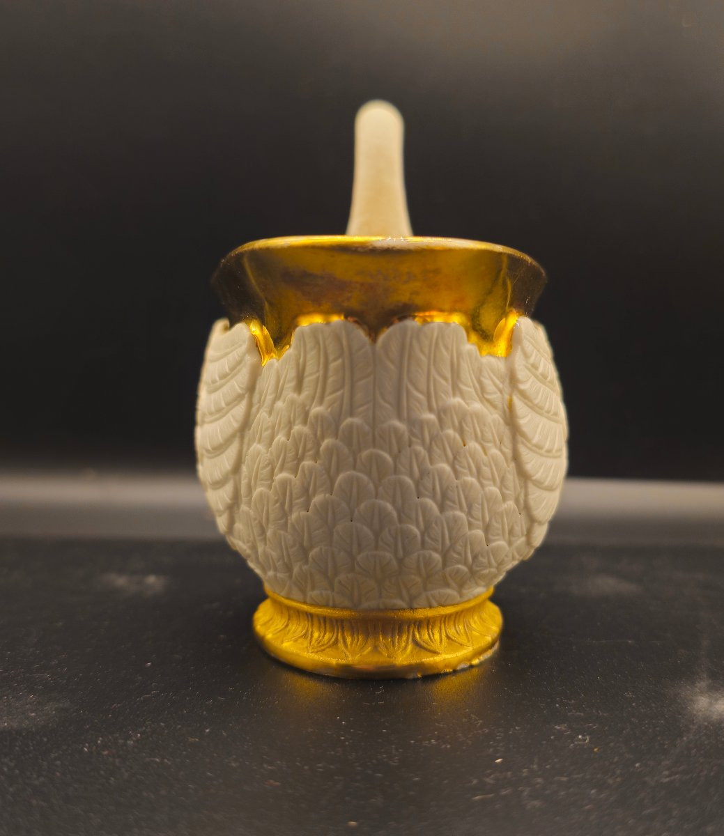 Dagoty Paris Swan-shaped Cup And Saucer-photo-1