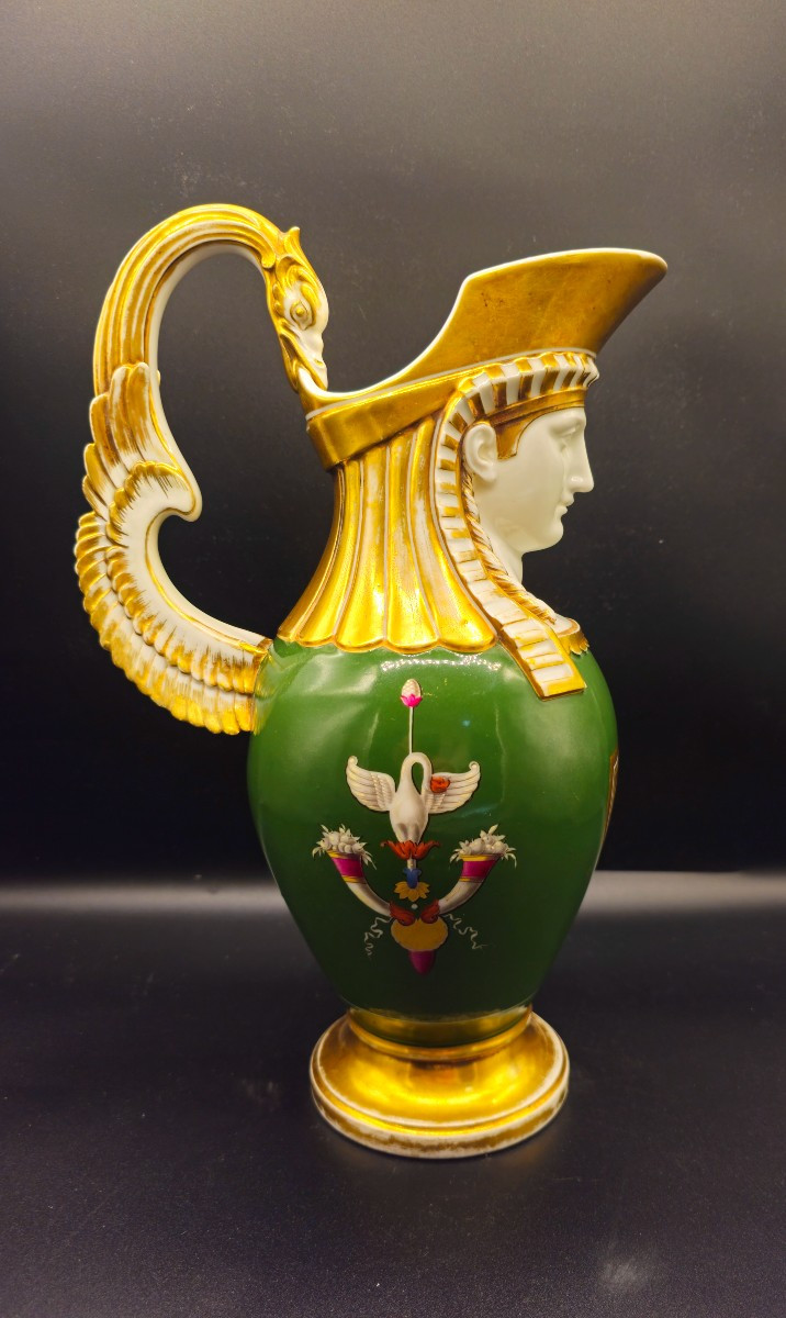 Verseuse en porcelaine Retour d'Egypte Paris probablement Schoelcher