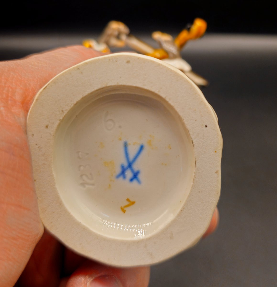 Meissen Violinist Monkey-photo-1