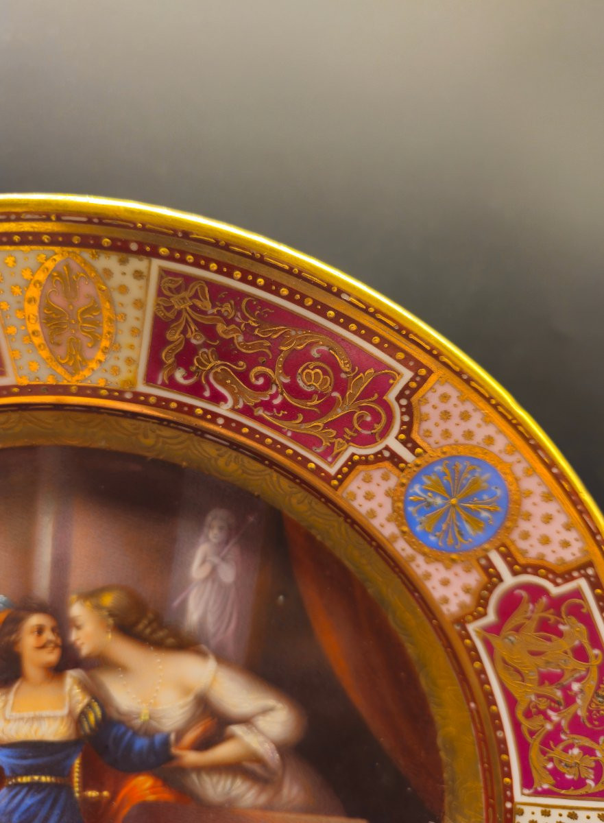 Assiette Roméo et Juliette de la Manufacture Impériale de Vienne-photo-4