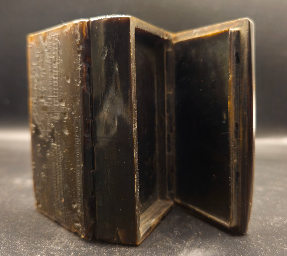 Snuffbox Depicting Napoleon And Place De La Concorde-photo-2