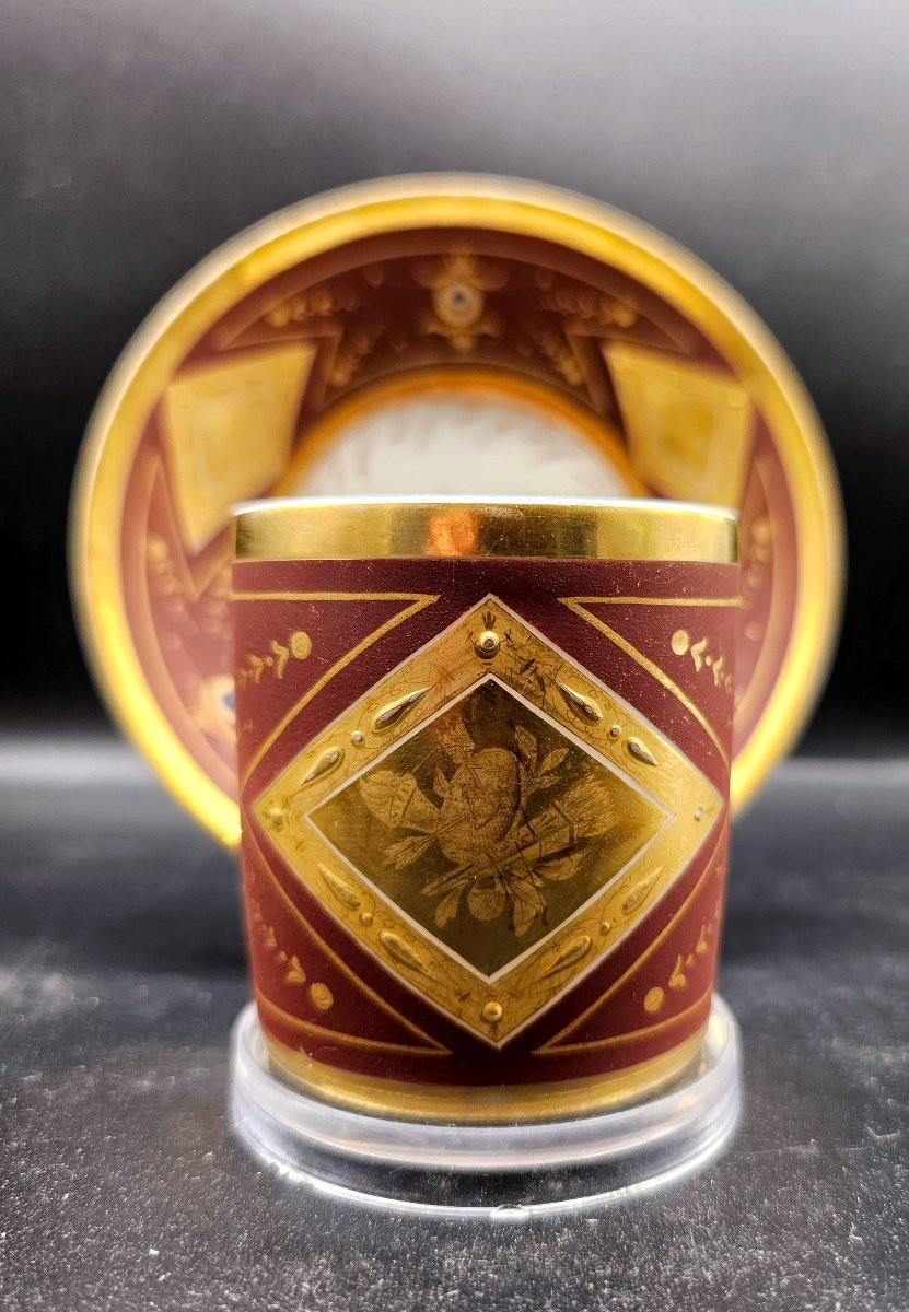 Tasse et soucoupe en porcelaine de la manufacture Faber à Bruxelles-photo-2