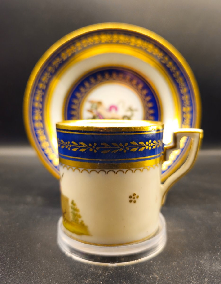 Tasse et soucoupe de la Real Fabbrica Ferdinandea -photo-1