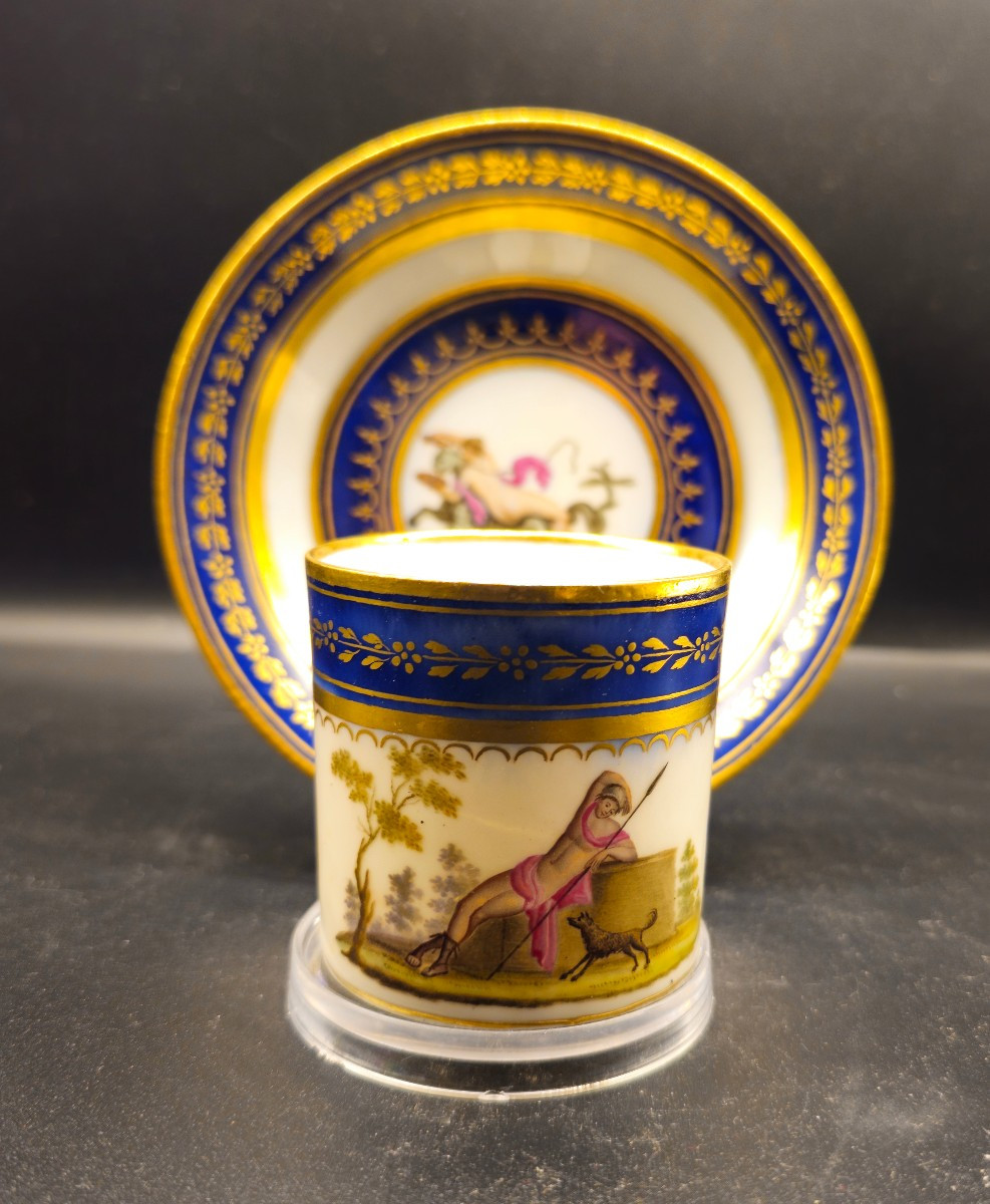 Tasse et soucoupe de la Real Fabbrica Ferdinandea 