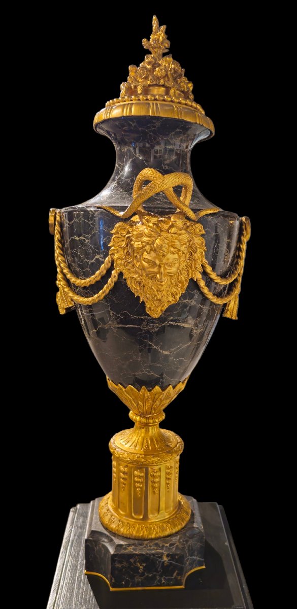 Vases en marbre de Portoro et bronzes dorés Napoléon III-photo-4