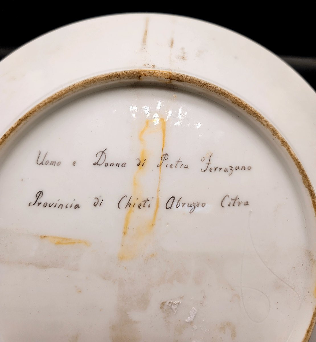 Porcelain Plate From Naples With Costumes From The Kingdom Of The Two Sicilies-photo-2