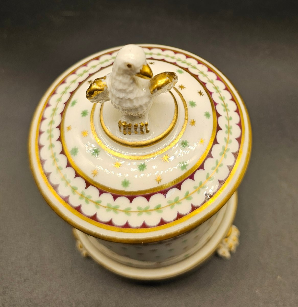Sucrier en porcelaine de la manufacture Royal Ferdinand-photo-4