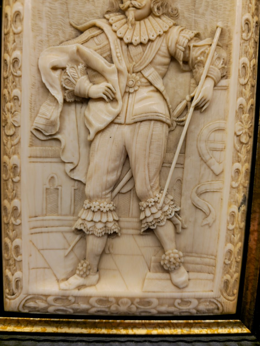 Relief en Ivoire, Noble Européen, Fin du XVIIe Siècle – Attribué à Charles Ier d’Angleterre-photo-4