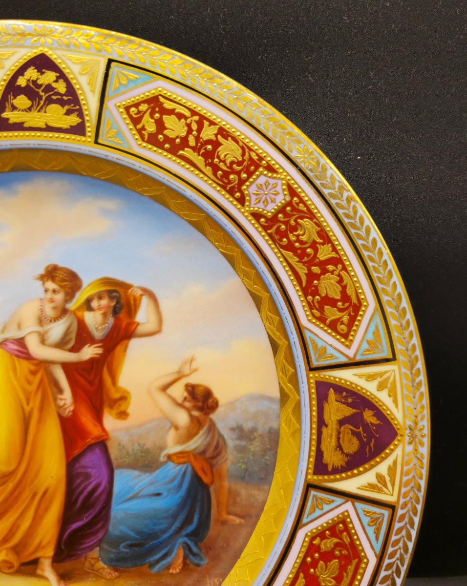 Plat en porcelaine de Vienne 1825–1830, Cupidon avec les Trois Grâces-photo-3