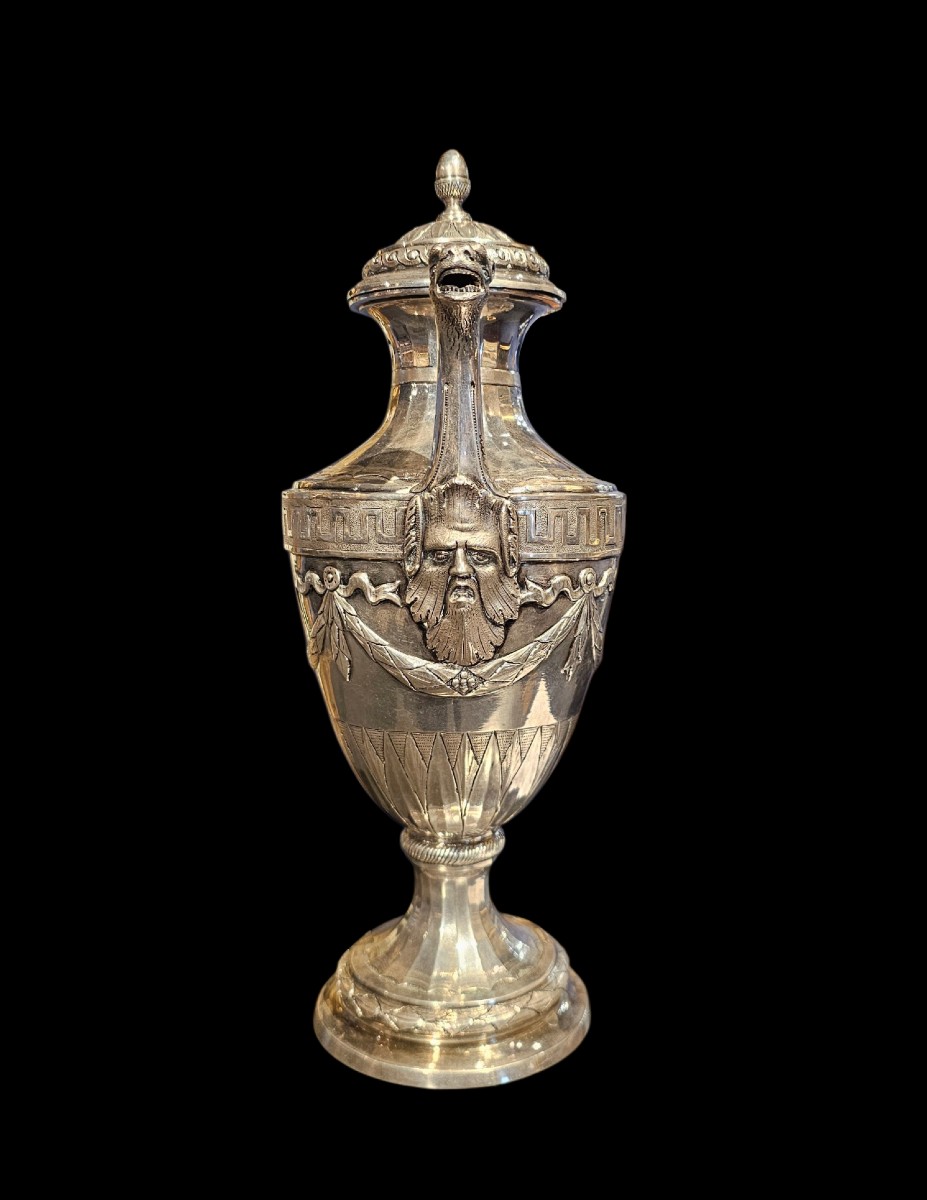 Cafetière en argent Pérouse 1780, griffon, étoile et Bourbon di Sorbello