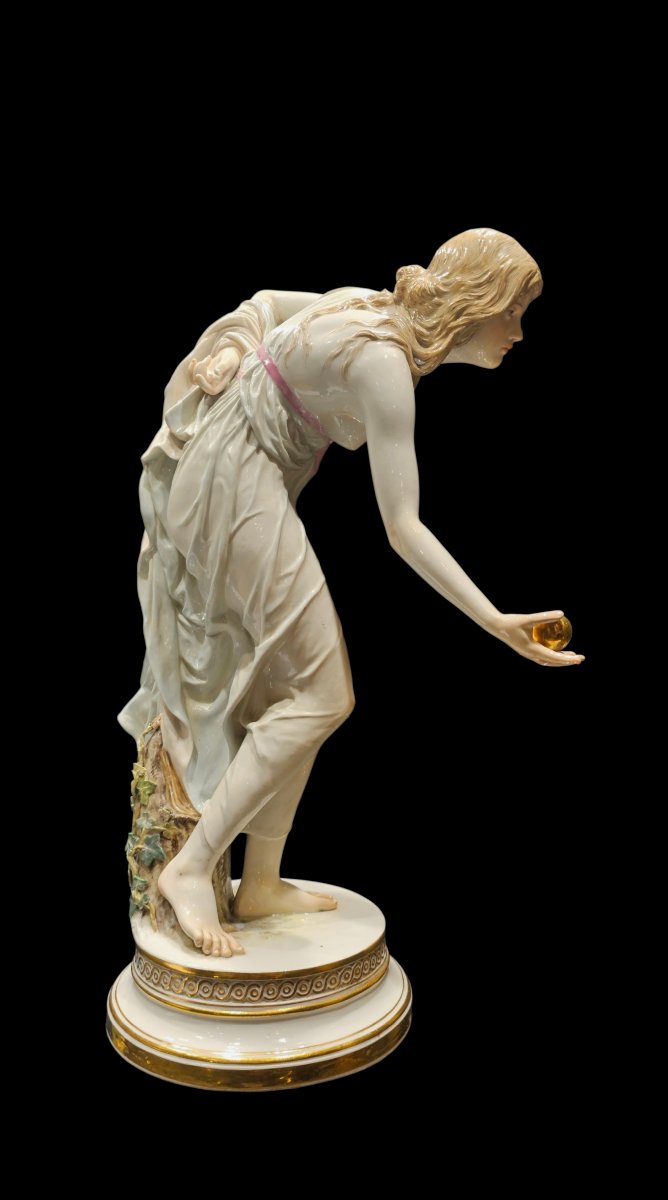 Meissen « Player at Bowls » Walter Schott 1897 – Fin XIXe Siècle-photo-3