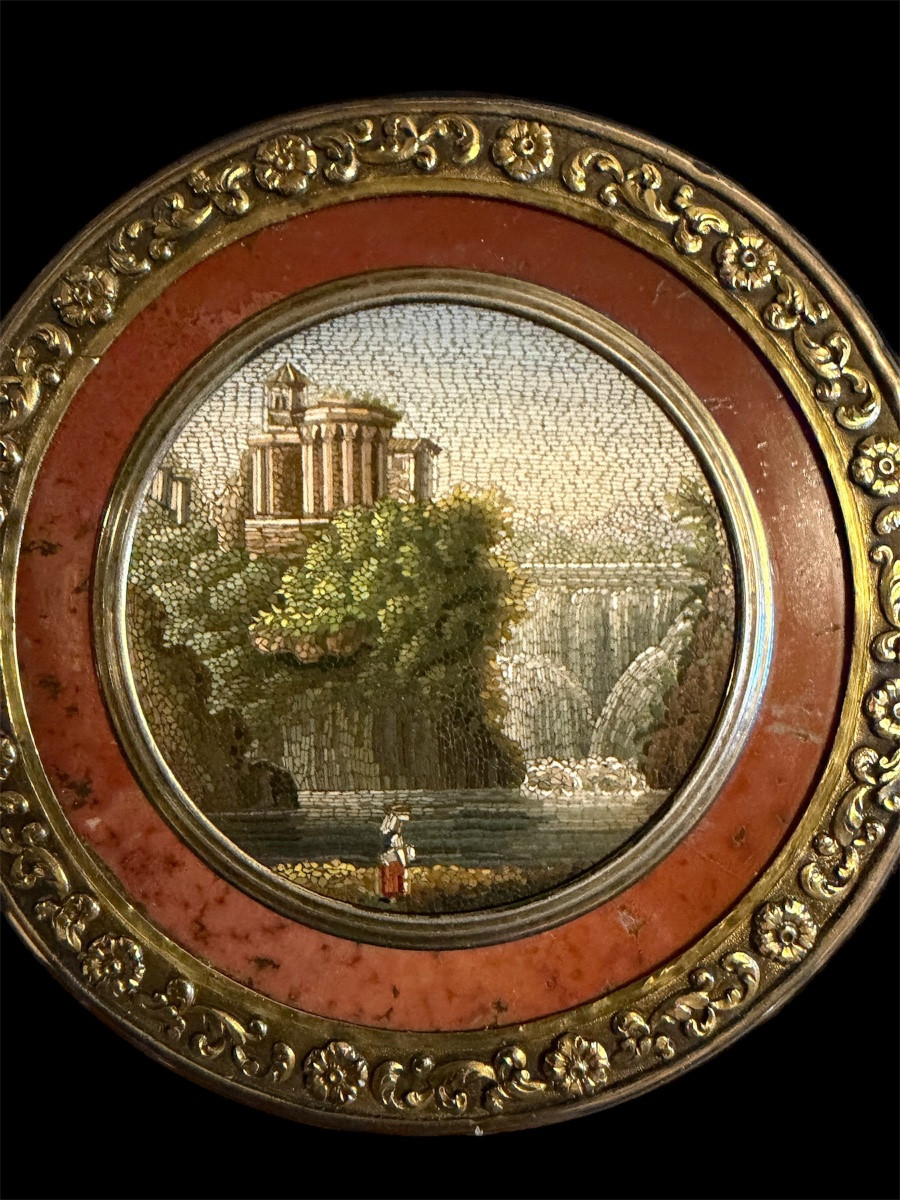 Tabatière vermeil, jaspe et écaille avec micromosaïque — Temple de la Sibylle, Tivoli, v. 1810-photo-2