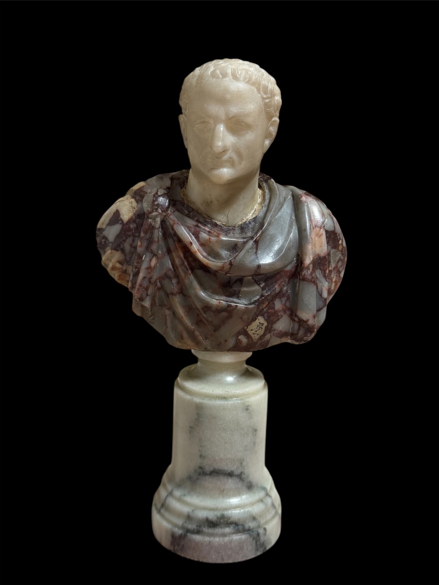 Buste Grand Tour de Vespasien en marbre statuaire et porta santa, Rome, XVIIIe siècle