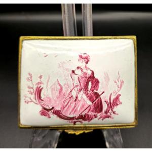 Tabatière en émail à décor sanguin