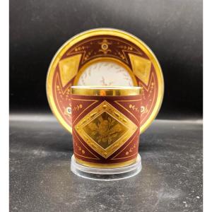 Tasse et soucoupe en porcelaine de la manufacture Faber à Bruxelles