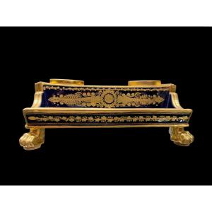 Encrier Époque Empire en Porcelaine de Paris, Fond Bleu de Roi et Or (1810-1820)