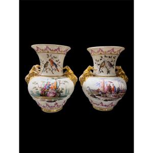 Rare paire de vases en porcelaine KPM Berlin, époque Biedermeier, vers 1830–1840