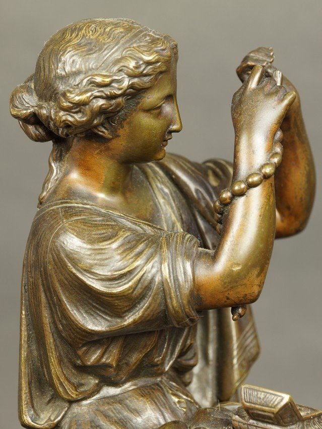 Woman Threading Pearls, Bronze, France, Second Half Of The 19th Century.-photo-6