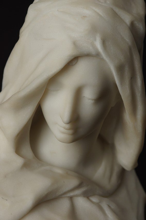 Young Girl In A Cape, Marble, C. Reymond, 1894.-photo-3
