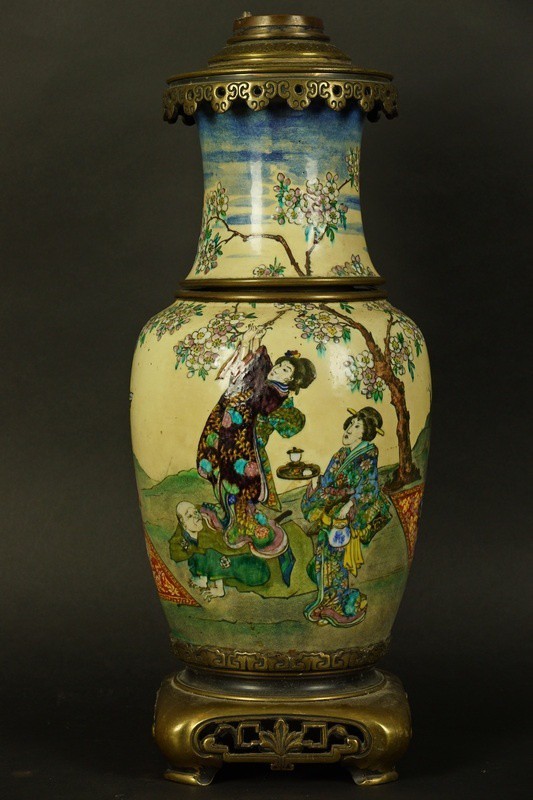 Base de lampe à huile, Japon, période Meiji (1868 - 1912)