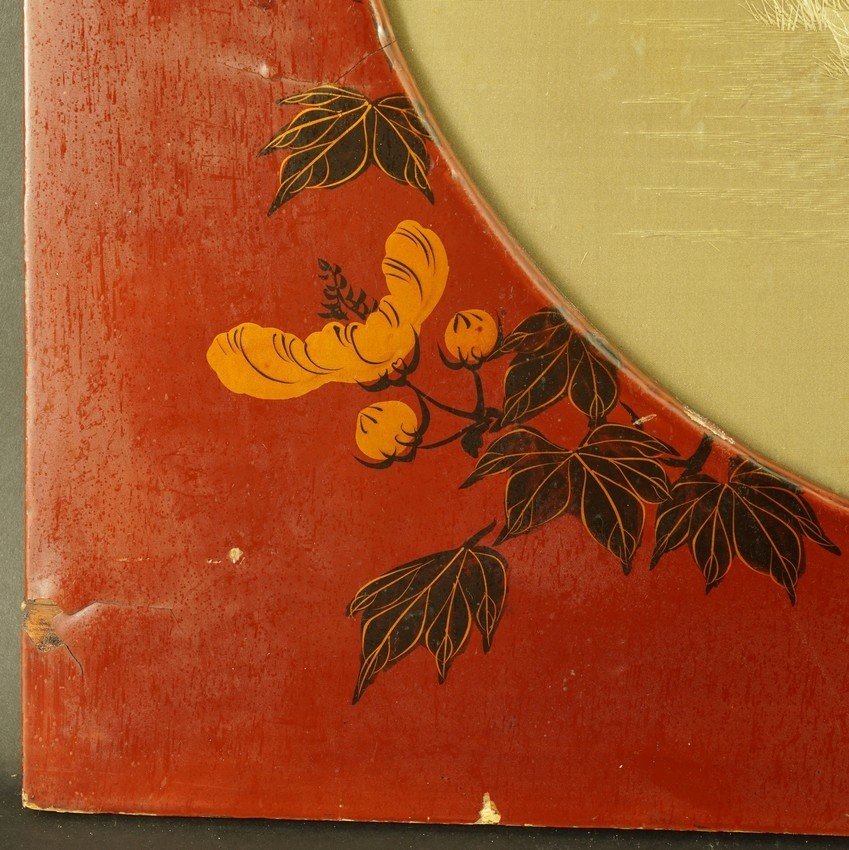 Image représentant des grues, broderie  en soie, Japon, période Meiji (1868 - 1912).-photo-1