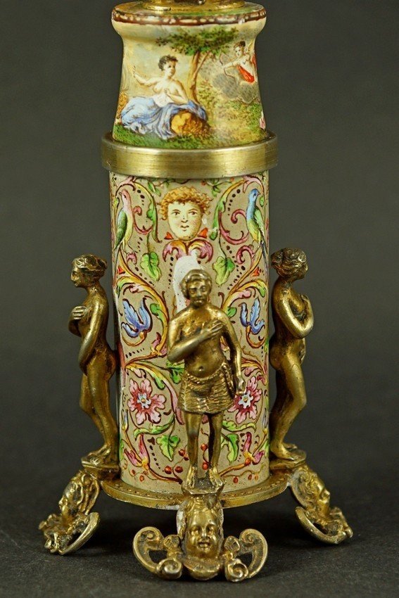 Petit pot à cure-dents, argent et émail, Vienne, seconde moitié du XIXe siècle, vers 1870-photo-7