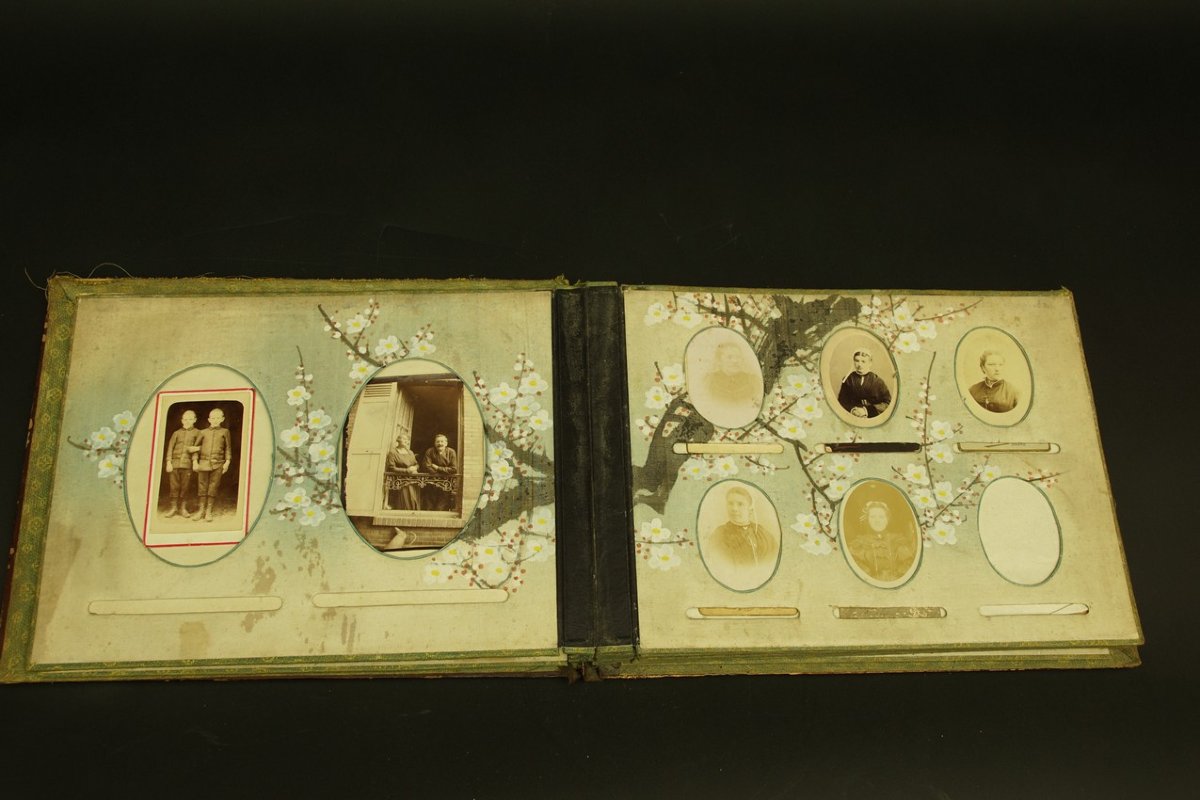 Photo Album, Japan, 19th–20th Century-photo-3