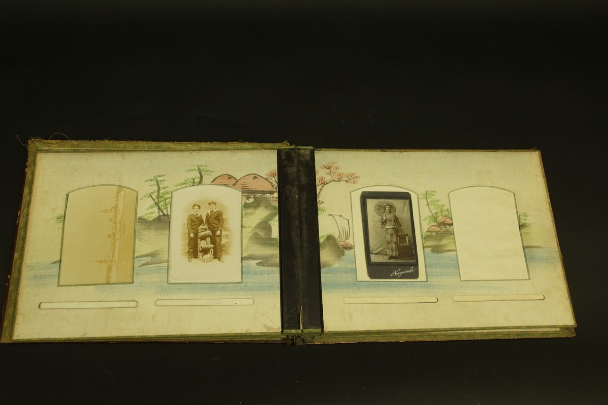 Photo Album, Japan, 19th–20th Century-photo-4
