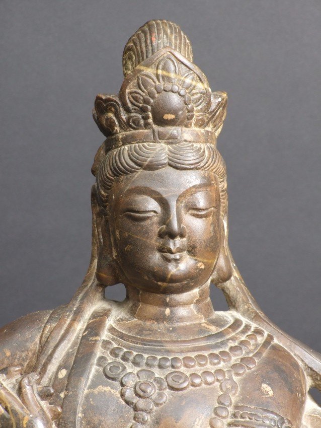 Bodhisattva Guaynin, Stone, China, 19th/20th Century.-photo-4