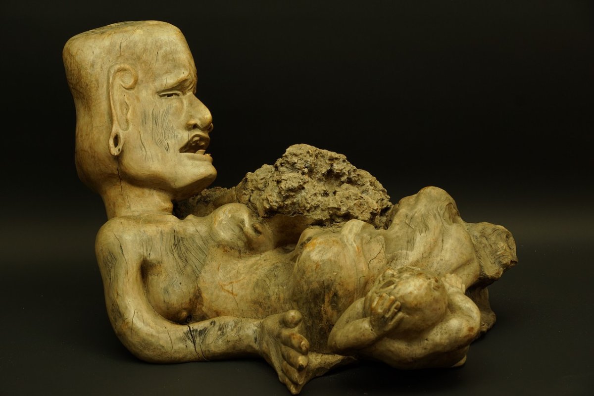 Motherhood, Root Sculpture, Bali, 20th Century.